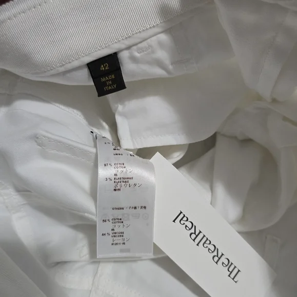 Louis Vuitton White Cropped Pants - Picture 8 of 9